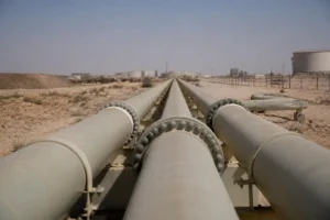 Đường ống East-West Saudi Arabia chuyển 5,8 triệu thùng