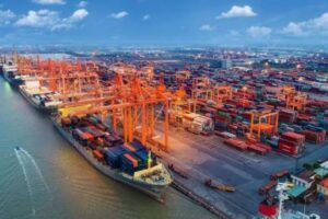 Xuất nhập khẩu Việt Nam vượt 1.000 tỷ USD sau 10 tháng